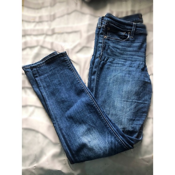 Express Skinny Jeans- Mid Rise - Picture 6 of 7